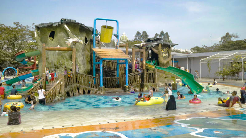 wisata taruma leisure waterpark karawang